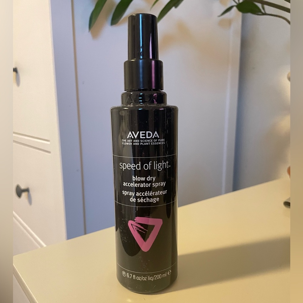 AVEDA speed of light 6.7oz